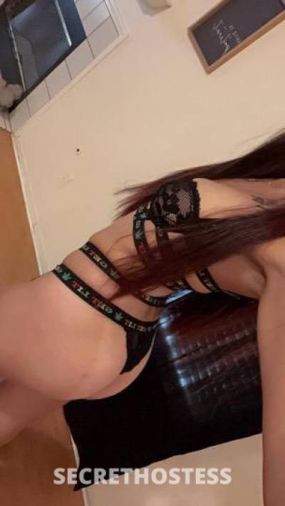 sexy Latina Available now in Fresno CA