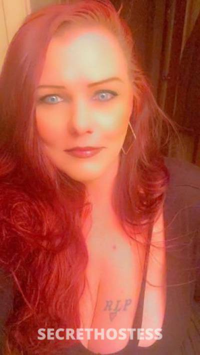 Veronica/Red 38Yrs Old Escort Toledo OH Image - 10