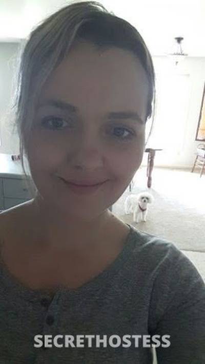 36 year old Escort in Madison WI I’m married but looking for friends with benefits