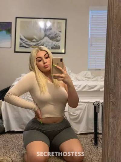 27 year old Latino Escort in Chico CA xxxx-xxx-xxx ADD ME UP ON INSTAGRAM SARAHBELL_57