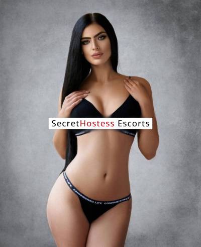 28 year old Russian Escort in Florence Tora