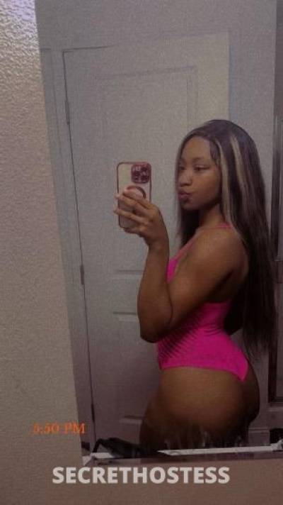 33 year old Escort in San Diego CA Unique OUTCALLS OR CAR DATES ONLY Only here until 4am