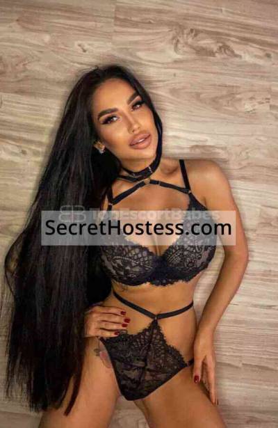 24 Year Old Russian Escort Cairo Brunette Brown eyes - Image 1