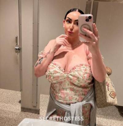 28 year old Escort in Treasure Coast FL Juicy Jasmine is back for OUTCALL only