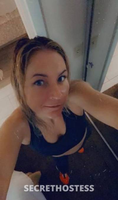 Katt 40Yrs Old Escort Buffalo NY Image - 9