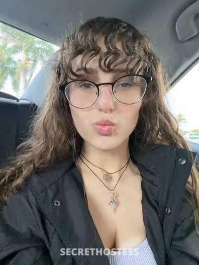 28 year old Escort in Susanville CA xxxx-xxx-xxx Videos . I can ride and fuck that cock really 