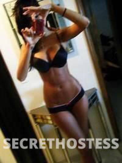 Leah 22Yrs Old Escort Calgary Image - 2