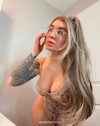 27 Year Old Hispanic Escort Cambridge Blonde - Image 4