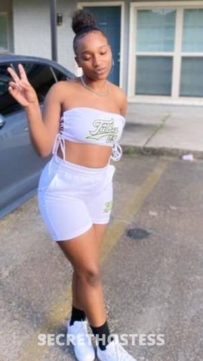 21 year old Escort in Baton Rouge LA 80$ incall tight pussy good head