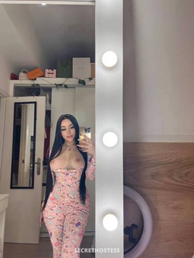 24 year old Escort in Fresno CA xxxx-xxx-xxx i dont know how this works but send me a text 