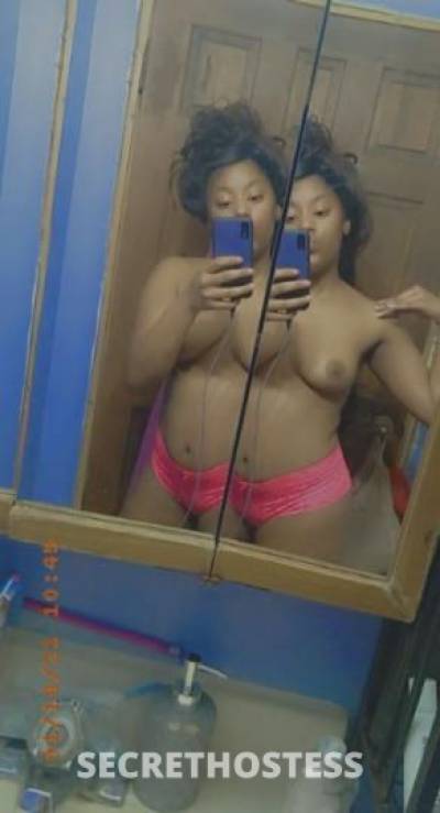 NaniMarie 23Yrs Old Escort Asheville NC Image - 6