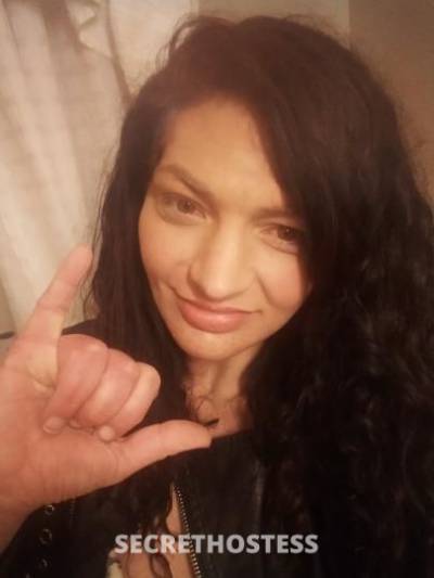 29 year old Escort in Raleigh-Durham NC girl next door