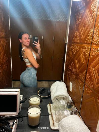 25 year old Caucasian Escort in Traverse City MI Full service massage