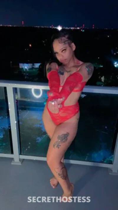 21 year old Escort in Oakland/East Bay CA xxxx-xxx-xxx Dreamy blue Eyes with BigSoftButt