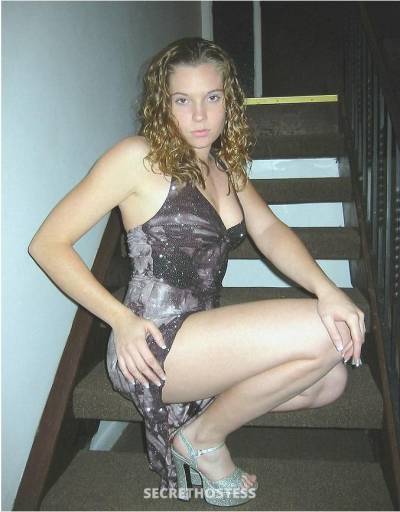 28 Year Old Escort Phoenix AZ Blonde - Image 2