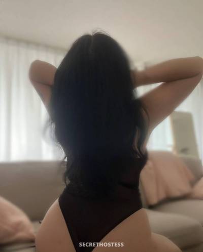 36 Year Old Caucasian Escort Montreal - Image 7