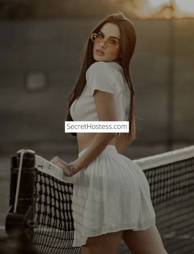 Camille Girlfriend Experience in London