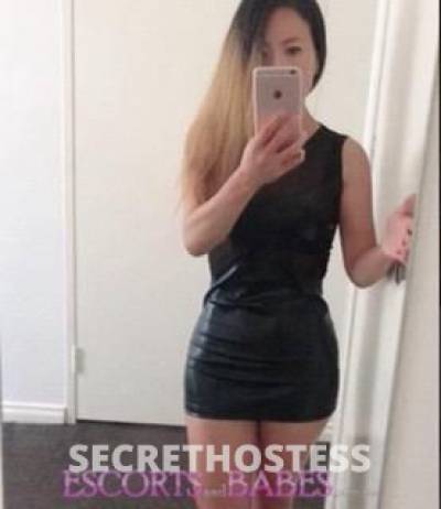 24 year old Thai Escort in Albanvale Melbourne Anal / Natural- Thai girl Helen -top service