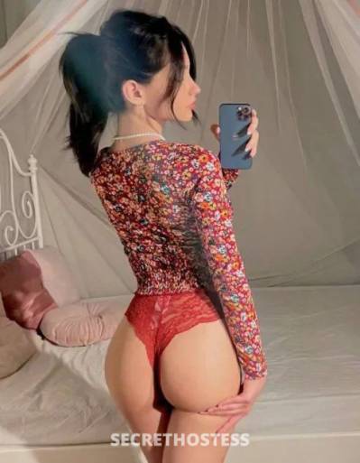 Laura 24Yrs Old Escort Queens NY Image - 0
