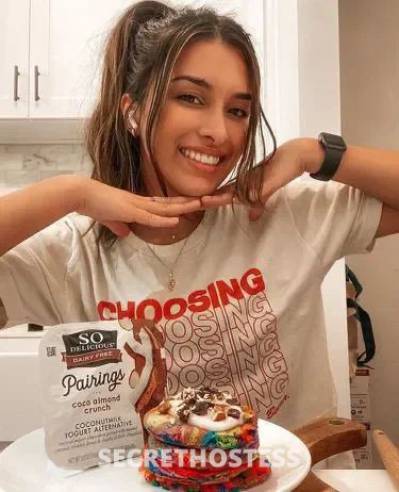 Madison chapman 24Yrs Old Escort Mendocino CA Image - 1