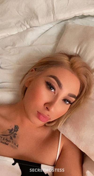 24 year old Escort in Palm Beach FL Amazing doggy. bbj . flat iron . and lots of **** styles