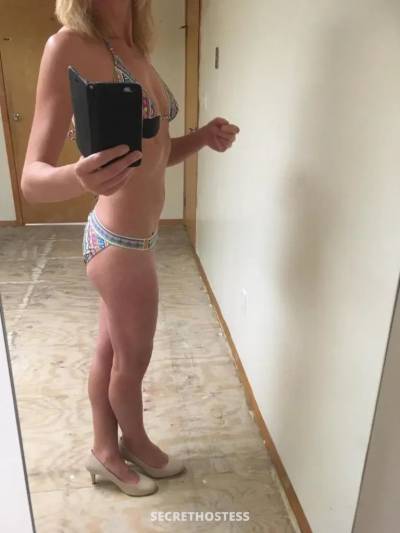 39 year old European Escort in Brooklyn NY xxxx-xxx-xxx, European, Independent, Slim