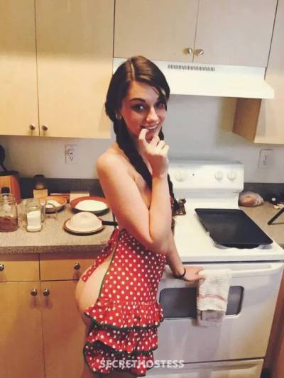 22 year old Escort in Bronx NY xxxx-xxx-xxx I am available for hookup