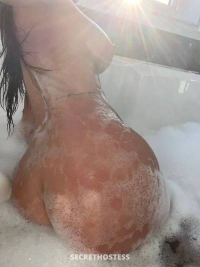 24 year old American Escort in Stockton CA xxxx-xxx-xxx I’m a professional hooker ..available for 