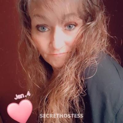 40 year old Escort in Martinsburg WV Hump day special car dates only....wet n wild.... incall. 