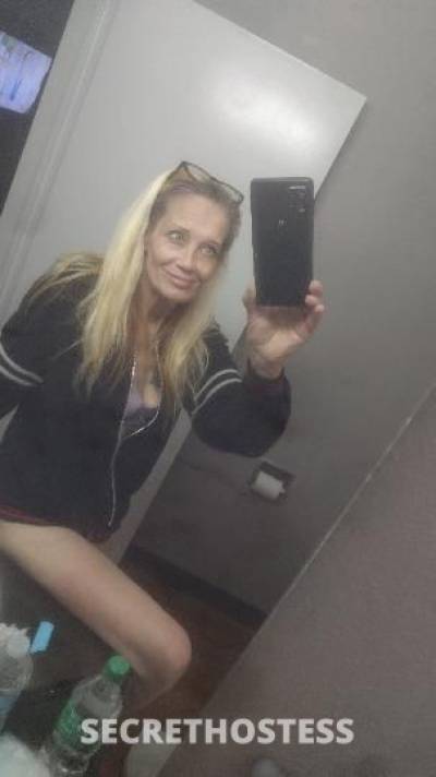 Tina 53Yrs Old Escort Wichita KS Image - 3