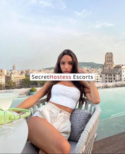 23 year old Ukrainian Escort in Vienna Laura