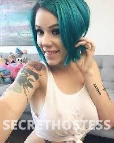 30 year old Escort in Bemidji MN I’m available for hook up and hot sex if you are 