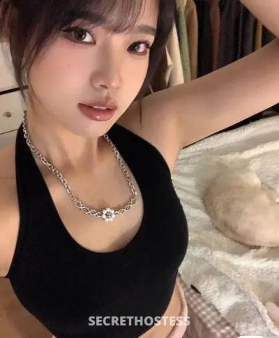 25 Year Old Asian Escort San Francisco CA - Image 4