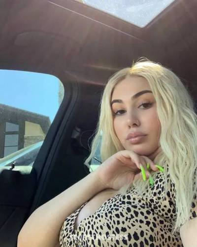 27 year old Latino Escort in San Fernando Valley CA xxxx-xxx-xxx ADD ME UP ON INSTAGRAM SARAHBELL_67