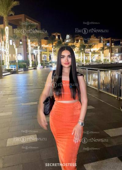 19Yrs Old Escort 65KG 175CM Tall Dubai Image - 1