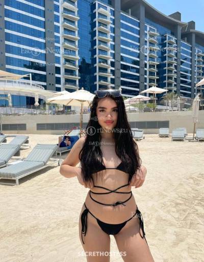 19Yrs Old Escort 65KG 175CM Tall Dubai Image - 2