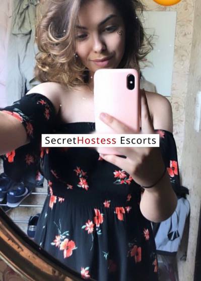 21Yrs Old Escort 55KG 175CM Tall Split Image - 16