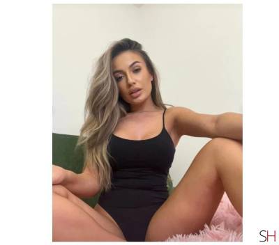 24 year old Asian Escort in Sofia new stunning lady whit big tits and cheap services, 