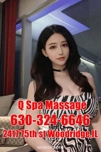 24 Year Old Chinese Escort Chicago IL - Image 2
