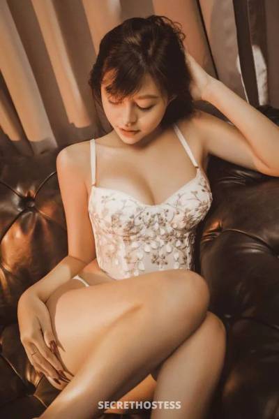 25 Year Old Asian Escort Long Island NY - Image 1