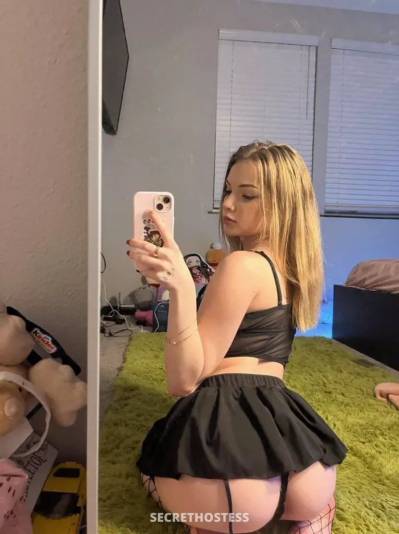 24 year old Escort in Staten Island NY xxxx-xxx-xxx Available now for meetup.INCALL or Outcall