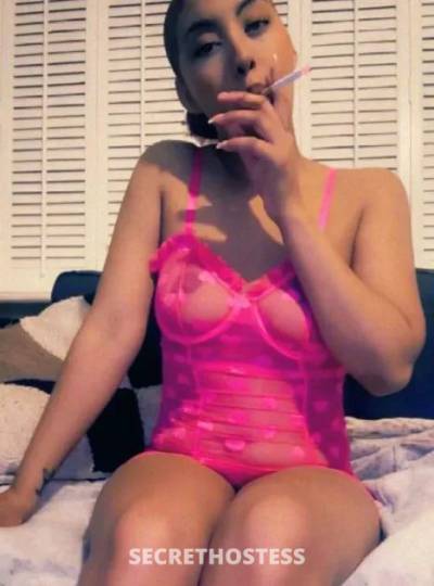 25 year old Escort in El Paso TX xxxx-xxx-xxx text me on snapchat : snapchat: Sosskid12 