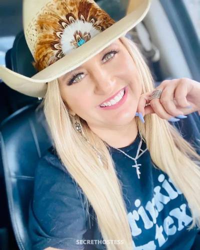38 year old Escort in Humboldt County CA xxxx-xxx-xxx Dinner out. Bills on me. I’m not a prostitute