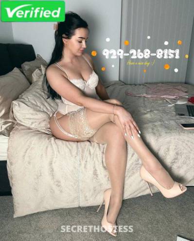 23 Year Old Asian Escort New York City NY - Image 4