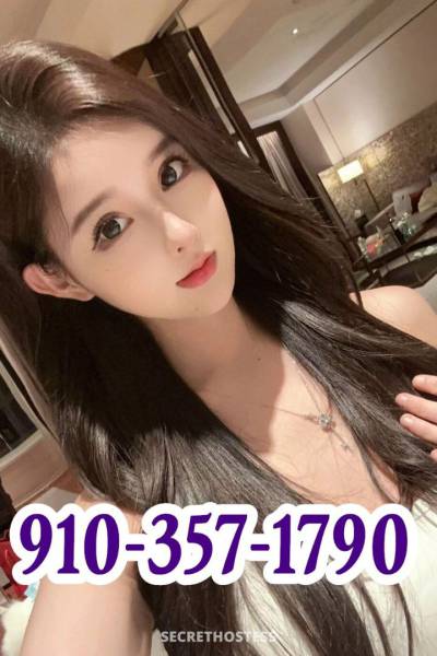 24 year old Asian Escort in Wilmington NC ......First-class service.......xxxx-xxx-xxx......Beautiful 