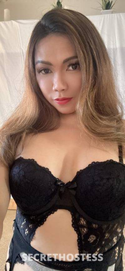 25 year old Asian Escort in New Haven CT Claire Visiting New Heaven, Milford, and Bridgeport
