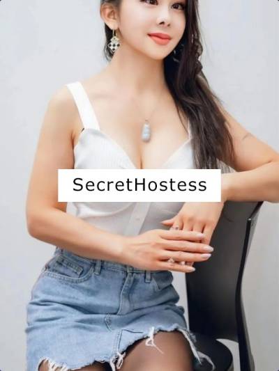 26 Year Old Chinese Escort Auckland - Image 8