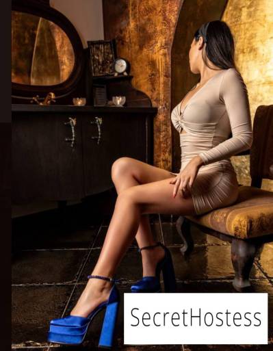 19 Year Old European Escort Warsaw Black Hair Blue eyes - Image 3