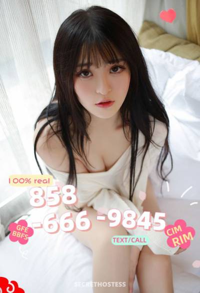 22 Year Old Asian Escort Sacramento CA - Image 4