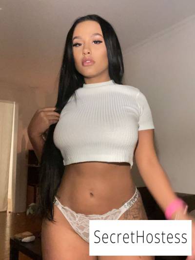 21 Year Old Latino Escort Madrid Black Hair Brown eyes - Image 1